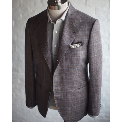 390150 by the Gaudery